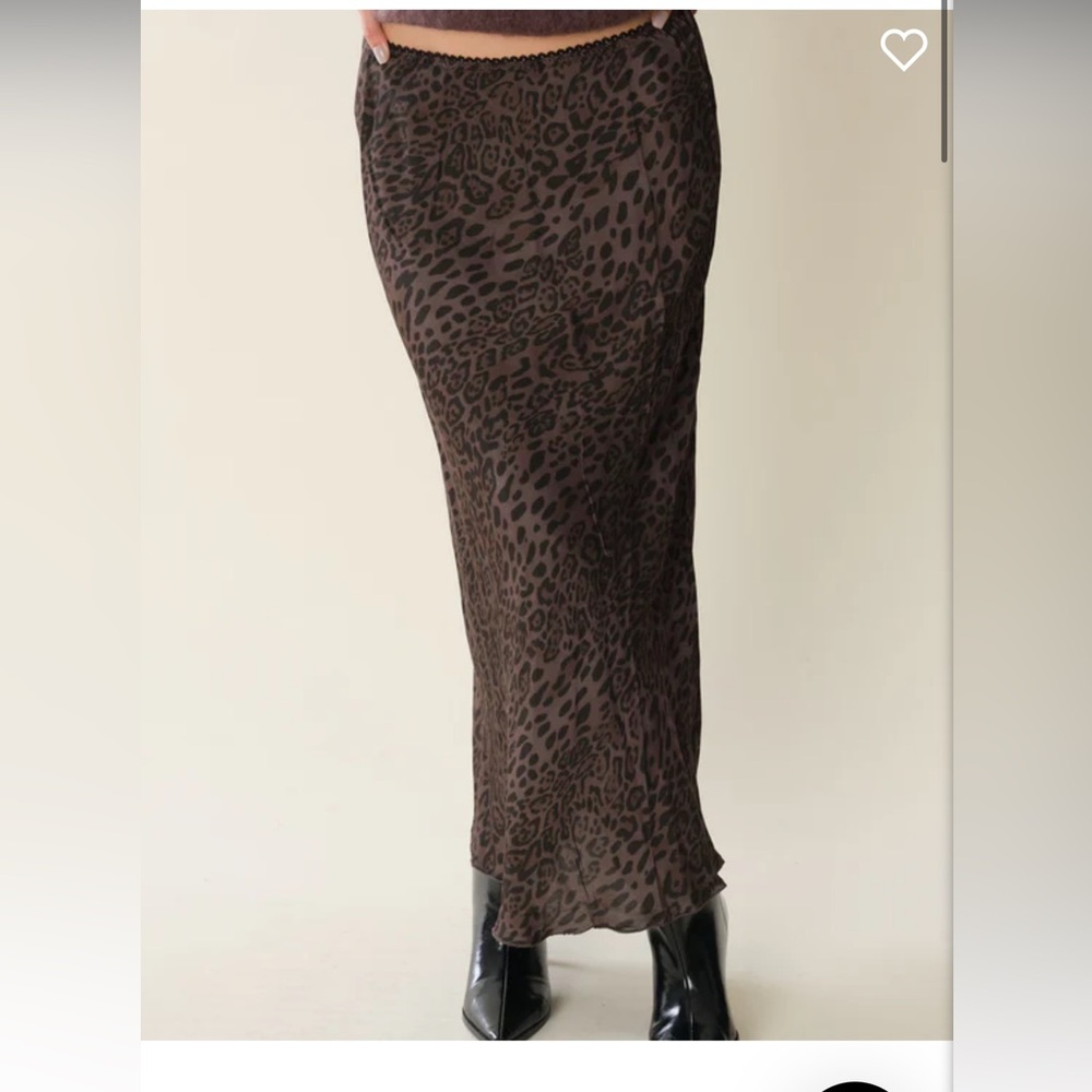 Chocolate brown leopard print skirt